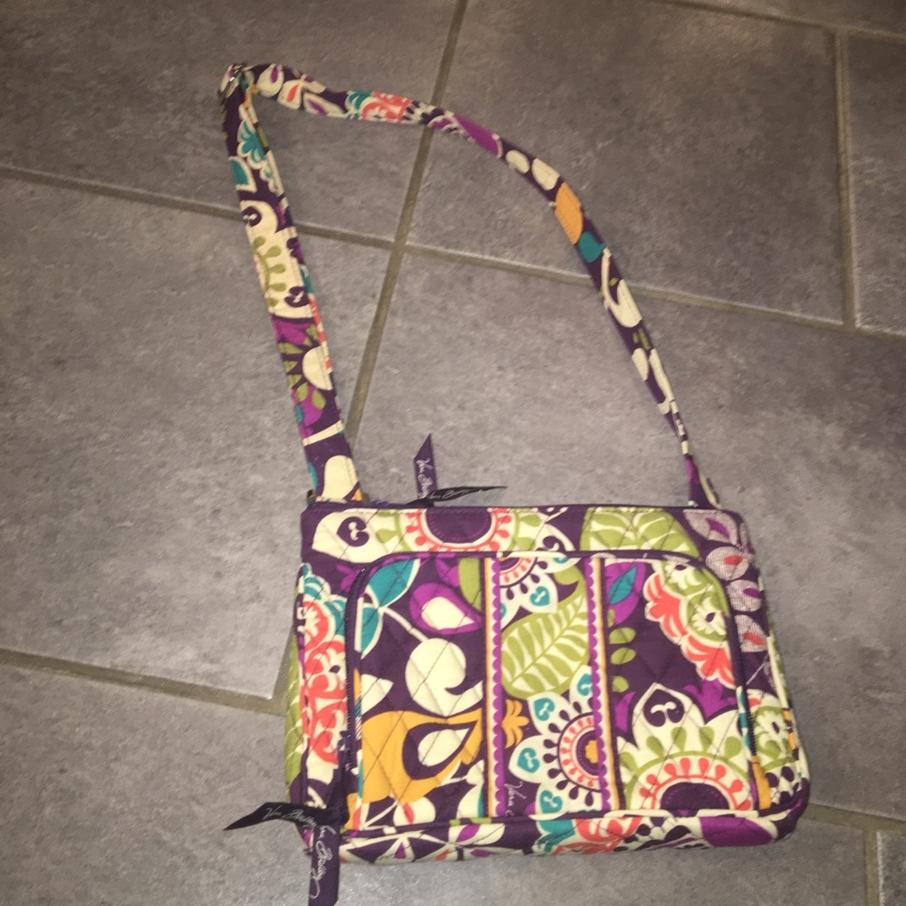 A Vera Bradley Aztec leaf purse