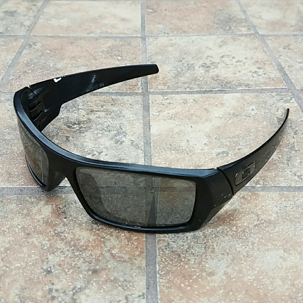Oakley Gascan Polarized sunglasses matte black.