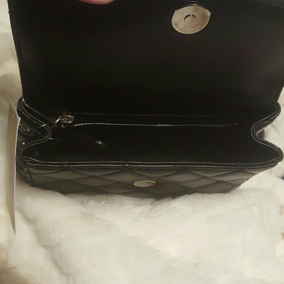 Hold .... MK small quilted crossbody.  Price firm - Picture 2 of 4