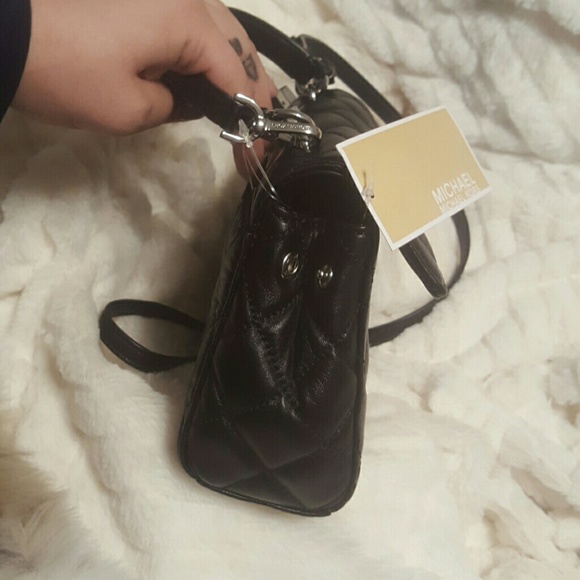 Hold .... MK small quilted crossbody.  Price firm - Picture 3 of 4