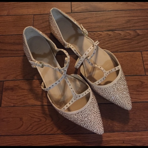 • SOLD • ZARA • NWOT • embellished flats - Picture 4 of 8