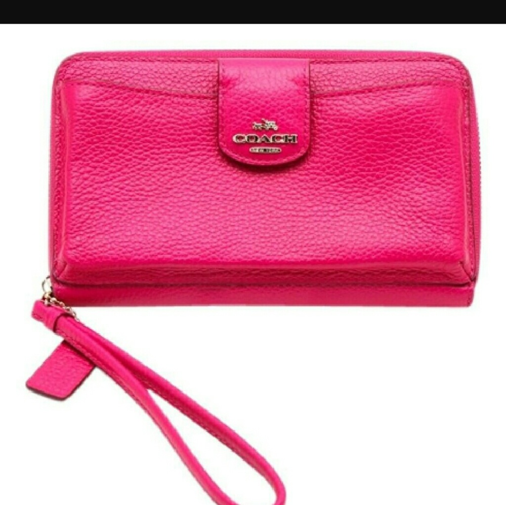 ISO!!!!! Coach wallet