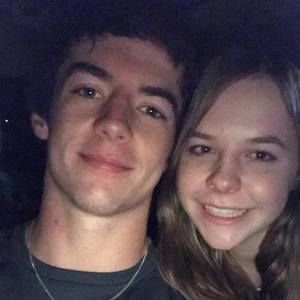 Meet your Posher, Levi