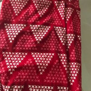 TC Lularoe valentine leggings