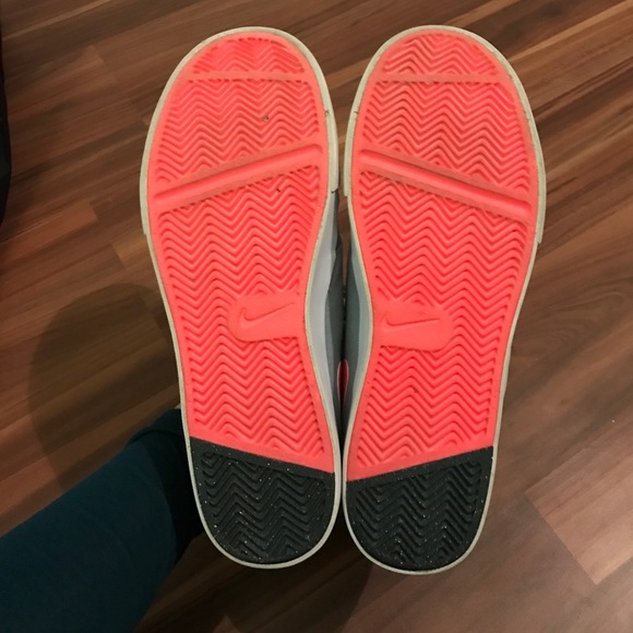 Size 6 Nike KD - Picture 3 of 4