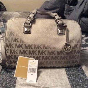 MK large purse