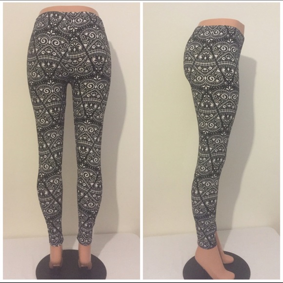 🎉CLEARANCE💥 (last one!!) NWT Plus Size Leggings - Picture 4 of 4