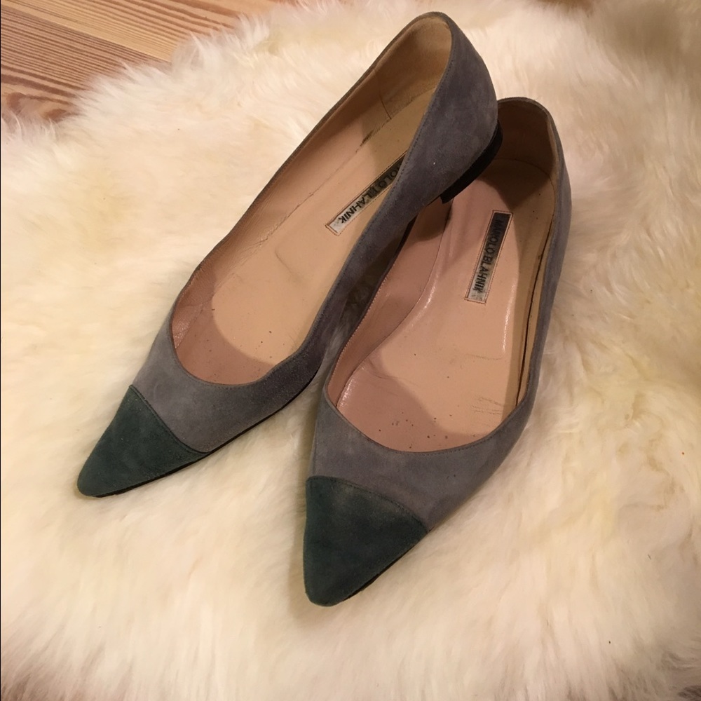 Super loved Manolos - green/grey suede flats