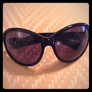 Juicy Couture sunglasses