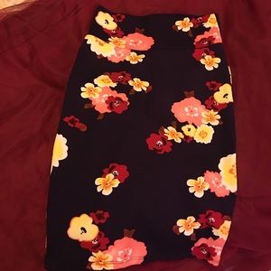 Lularoe Cassie skirt