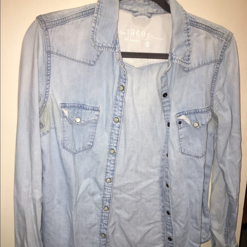 Button Down - Picture 1 of 2