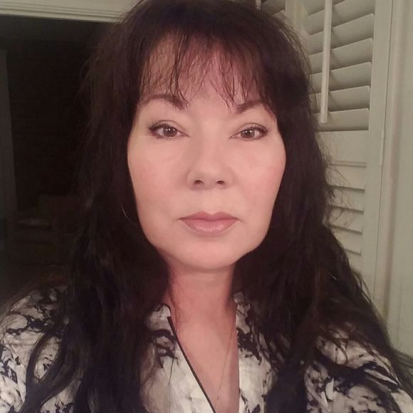 Meet your Posher, Dawn - Picture 1 of 1