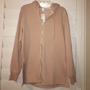 Oversized Fashionable Zip Up Sweater !! NWT!