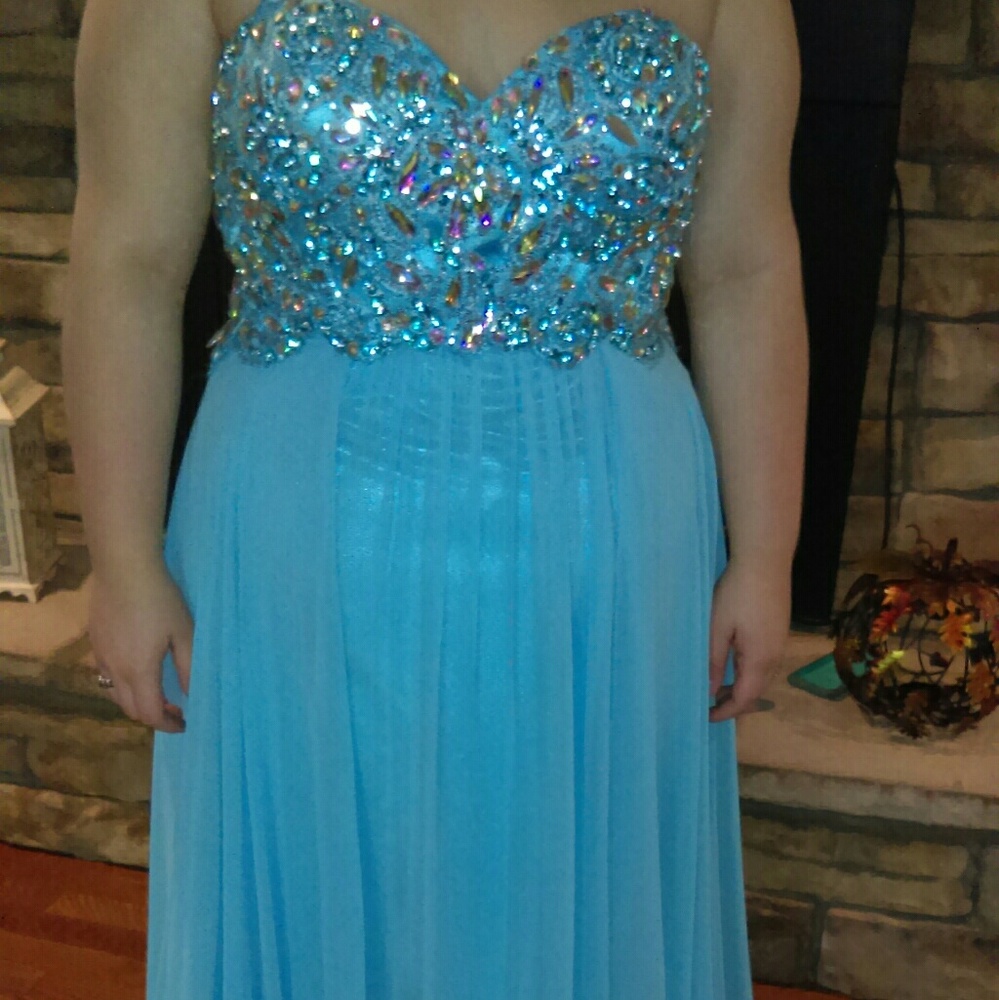 Beautiful prom dress