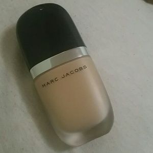 Marc jacobs genius gel foundation