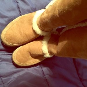UGG sunburst boots