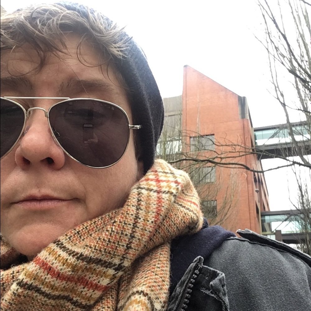 Meet your Posher, Wendy