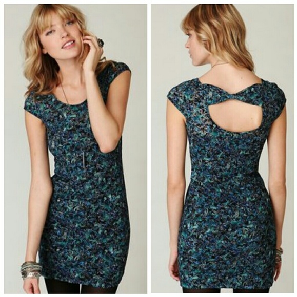 Free People Dresses & Skirts - Free People Everything Nice Lace Bodycon Dress