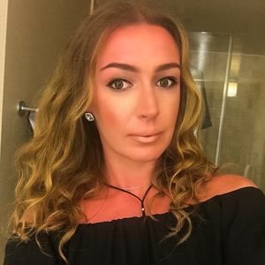 Meet your Posher, Lana