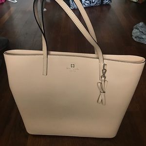 🛍SALE🛍Fabulous Kate Spade Pink Purse 🎀