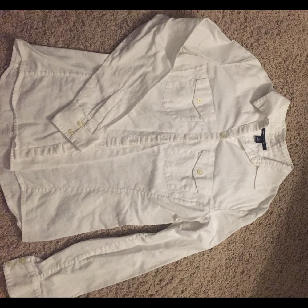 White Banana Republic cotton button blouse
