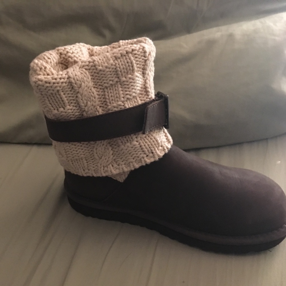 Girls Ugg Boots NWOT