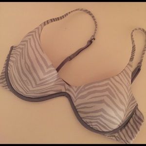 Victoria's Secret PINK Scoop-neck bra 36B