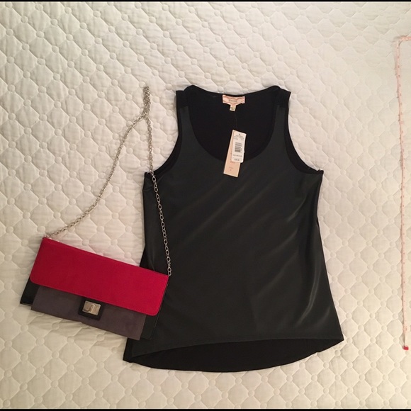 Clutch - Picture 2 of 3