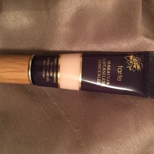 Tarte maracuja creaseless concealer