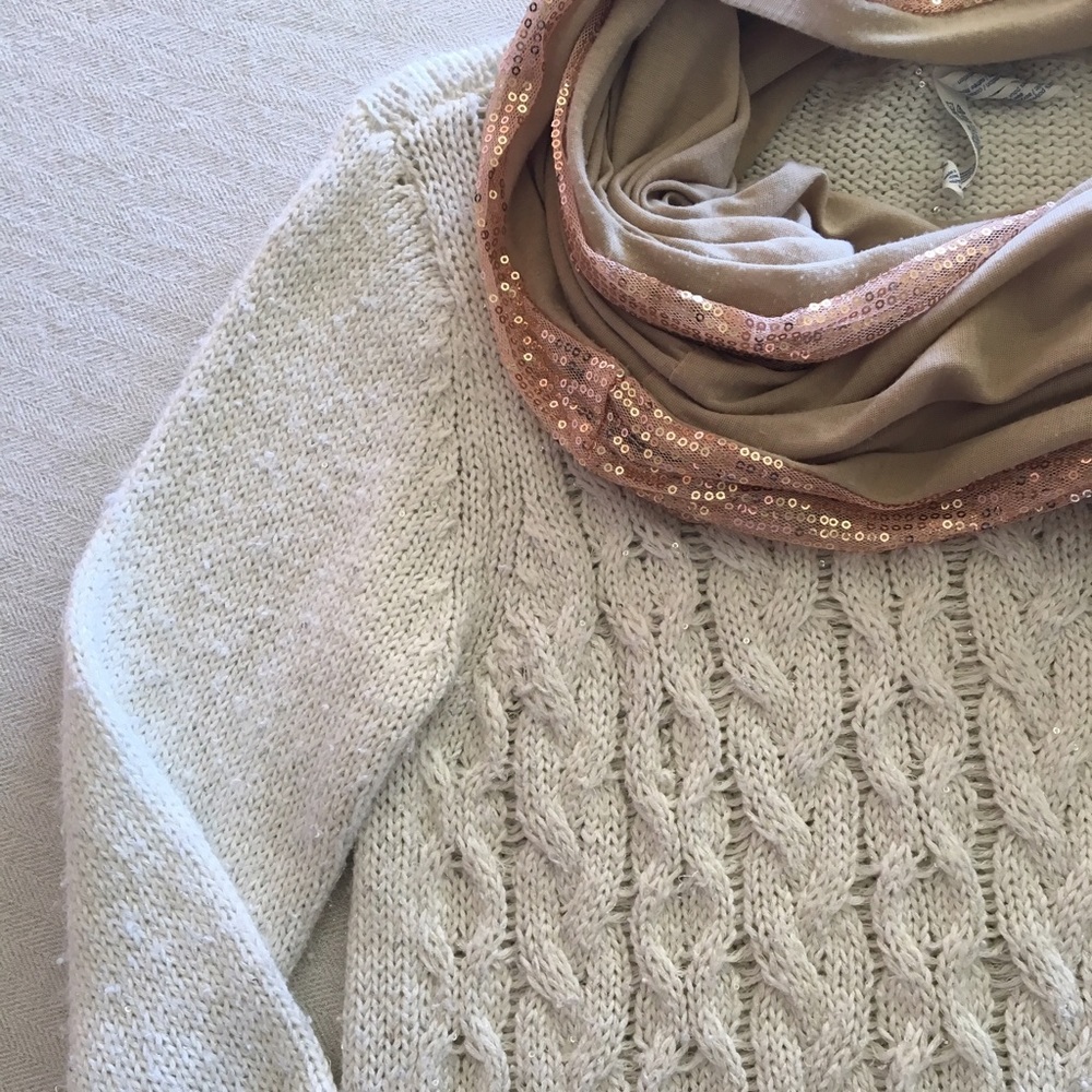 Aeropostale white sparkly sweater