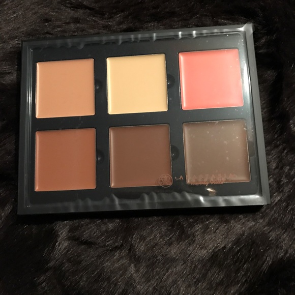 NEW! 💥 ANASTASIA BEVERLY HILLS CREAM CONTOUR KIT - Picture 3 of 4
