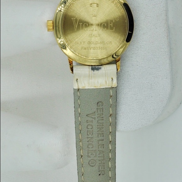 14K GOLD WOMAN'S WATCH. Gorgeous! - Picture 2 of 4