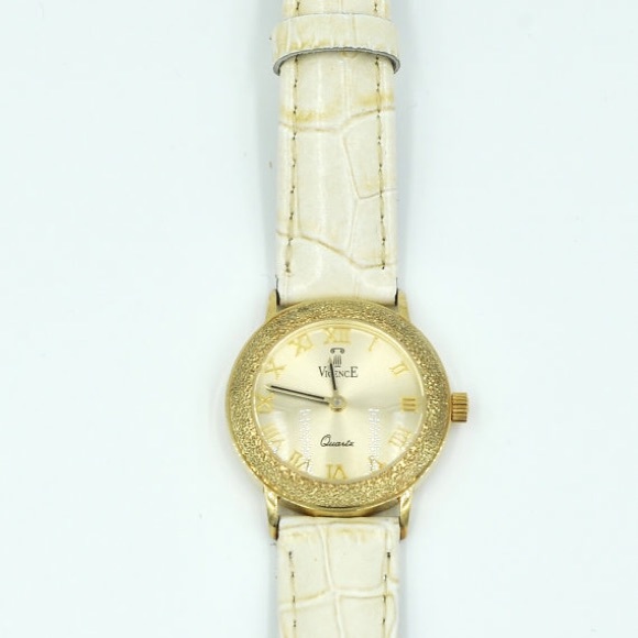 14K GOLD WOMAN'S WATCH. Gorgeous! - Picture 4 of 4