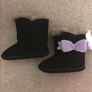 Infant UGG boots - Cassie w/ bow