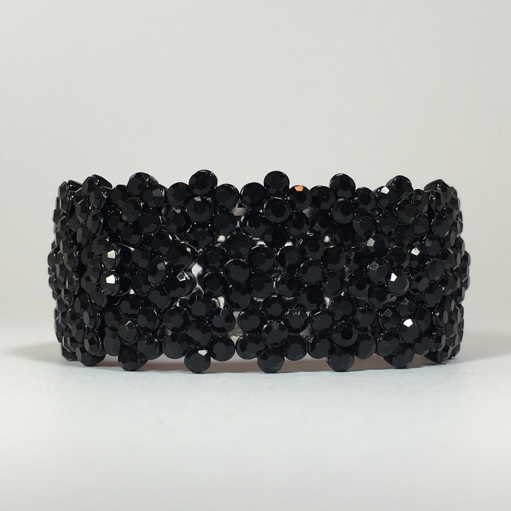 🖤Linda Flora Bracelet - Black with Black Crystals
