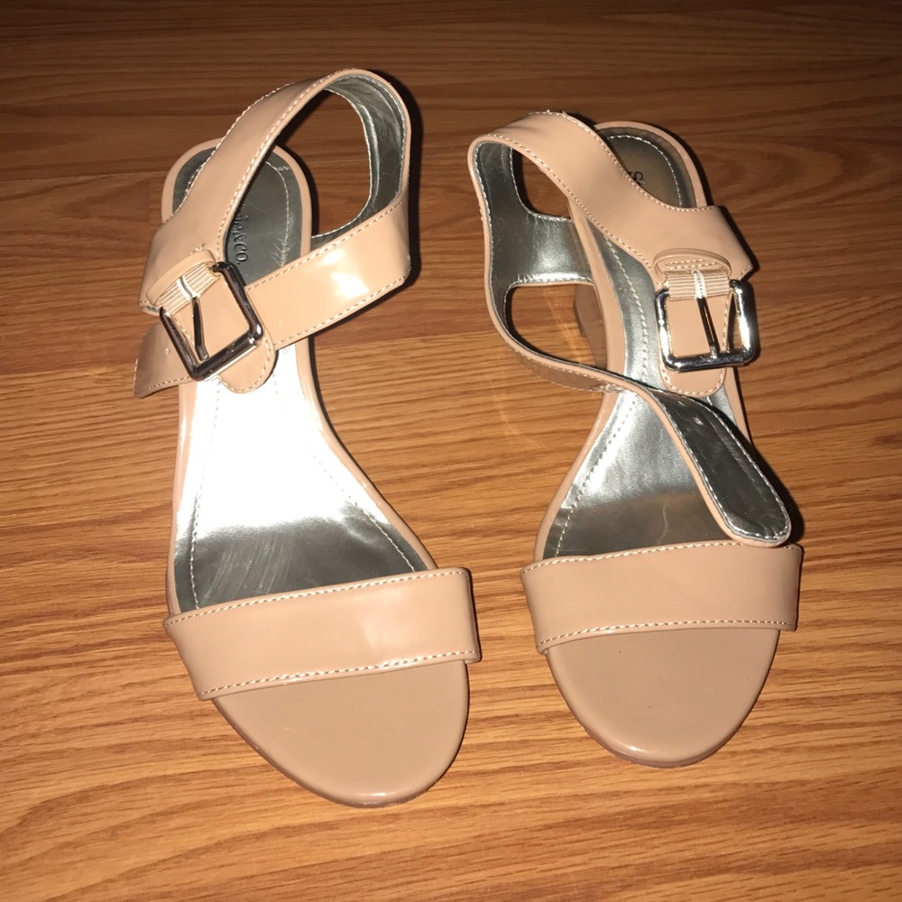 Nude wedge heels size 7 style & co