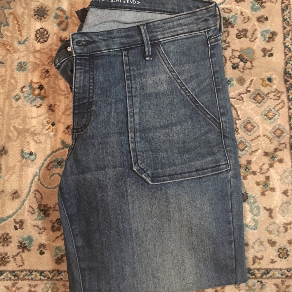 Ankle length Gap jeans