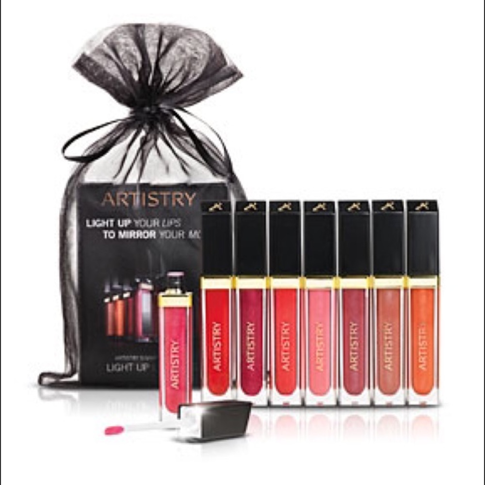 Artistry Light up Lip Gloss