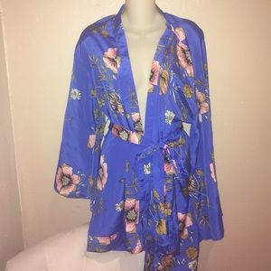 Blue floral kimono