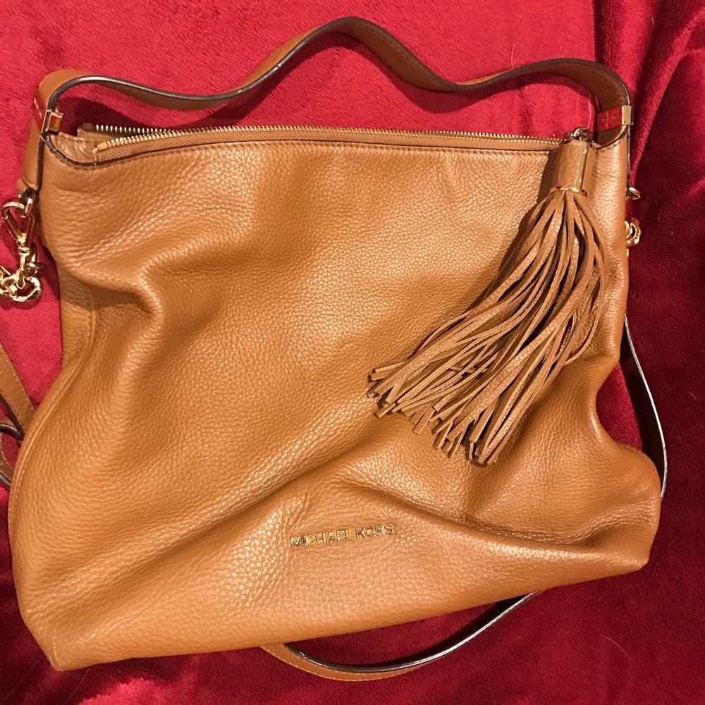 Michael Kors Hobo