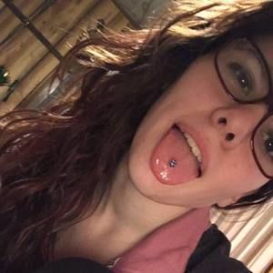 Meet your Posher, Briana