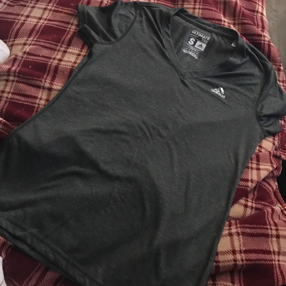 Adidas women's t shirt. New no tags. Size small