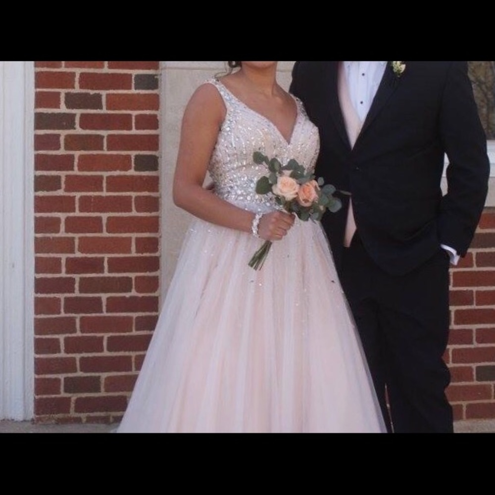 MacDugal prom dress