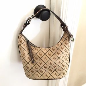 Dooney and Bourke bucket bag