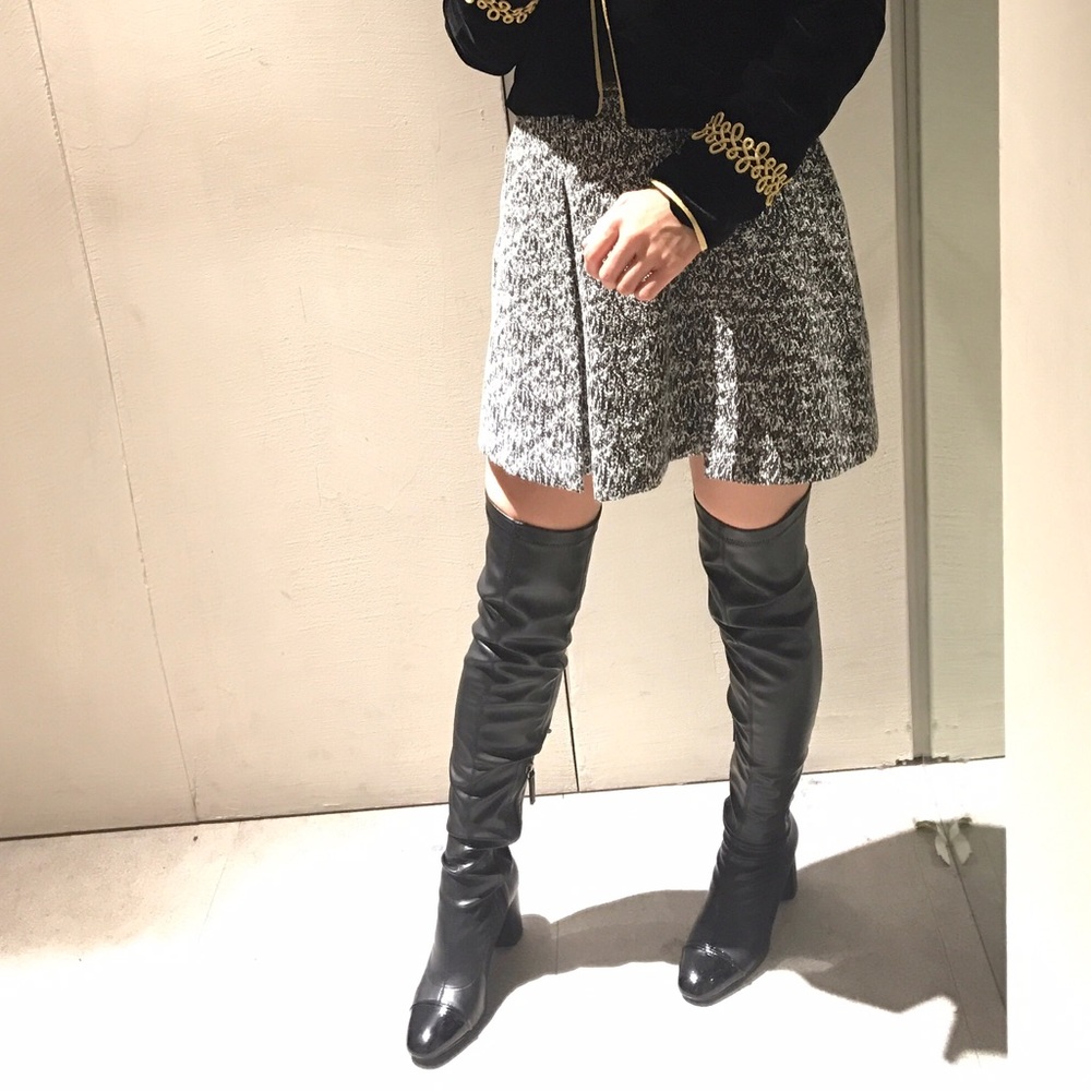 Pleated mini skirt