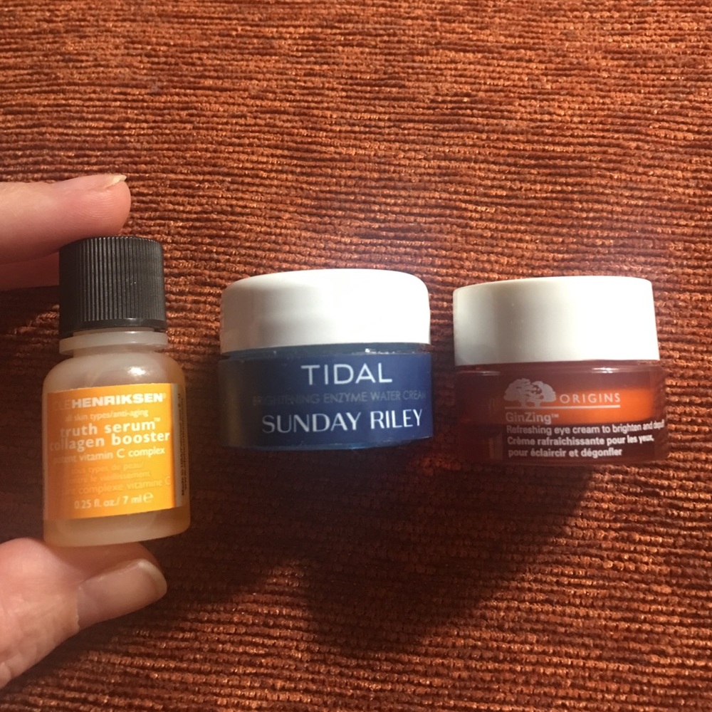 Deluxe skin care samples