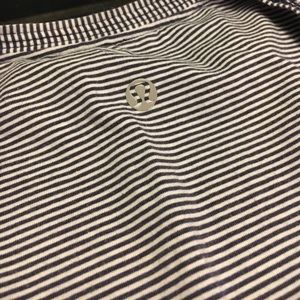 Lululemon V-neck Tee