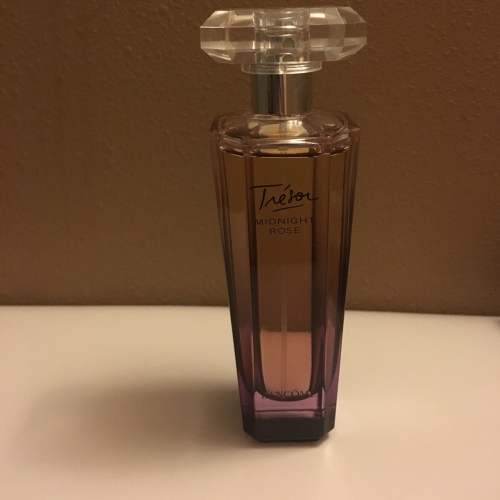 Lancôme midnight rose perfume