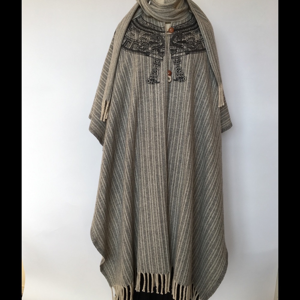 Vintage wool cape with folk art pattern