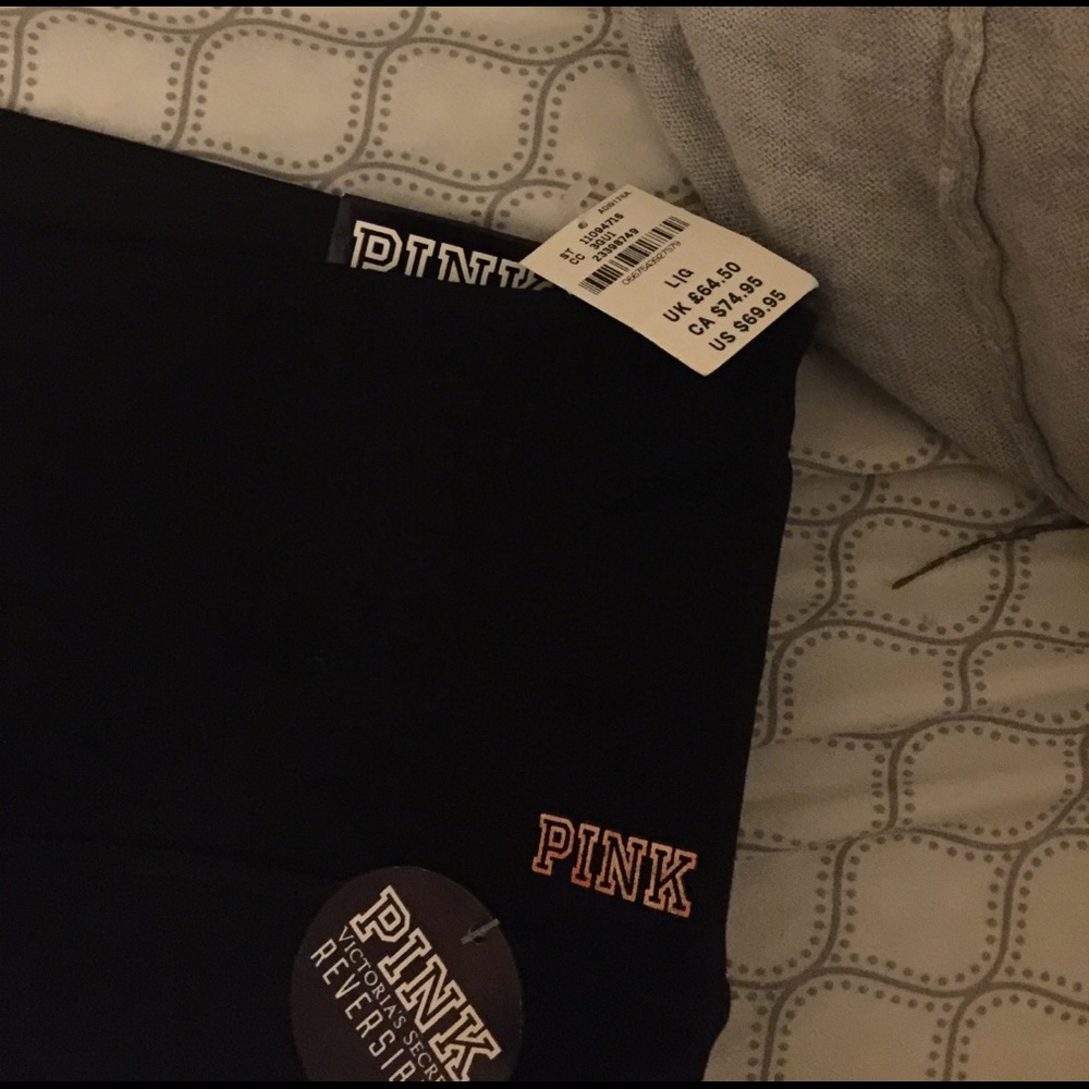 Victoria secret pink ultimate reversible legging